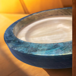 Schale mit farbigem Kranz